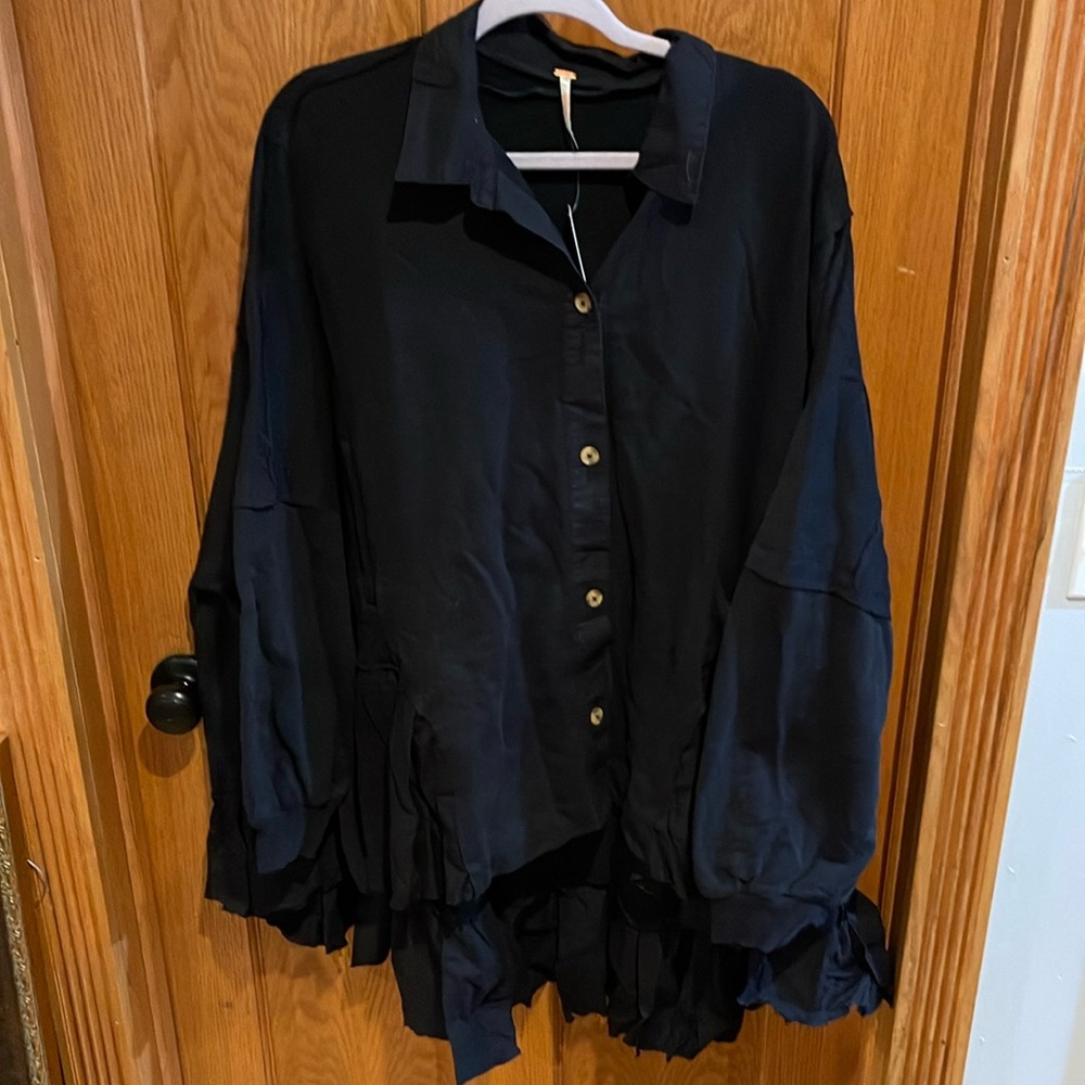 Free people sweatshirt